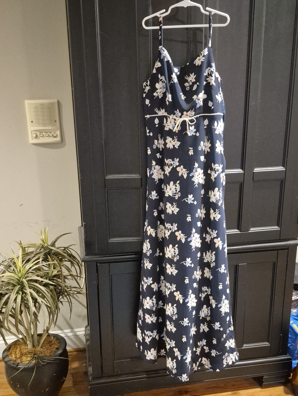 Vintage Esprit Navy Floral Spaghetti-Strap Maxi Dress